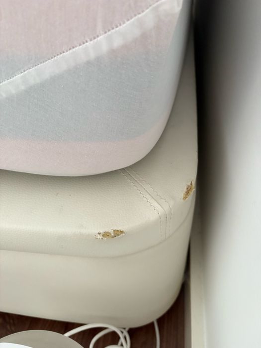 Cama sommier branco + colchão espuma + cabeceira