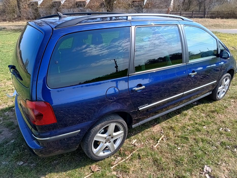 Sharan UNITED 2.0  benzyna 115 km