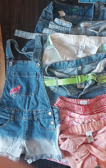 Продам речі,в ідеальному стані .90% речей це джинс.Розміри з 128по140