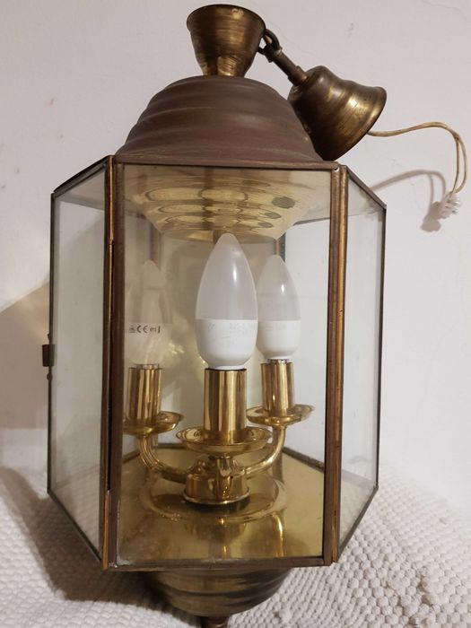 Candeeiro de tecto em Latão