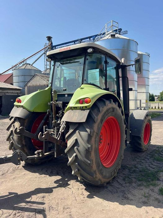 Ciągnik rolniczy CLAAS ARION 610 C – 2012