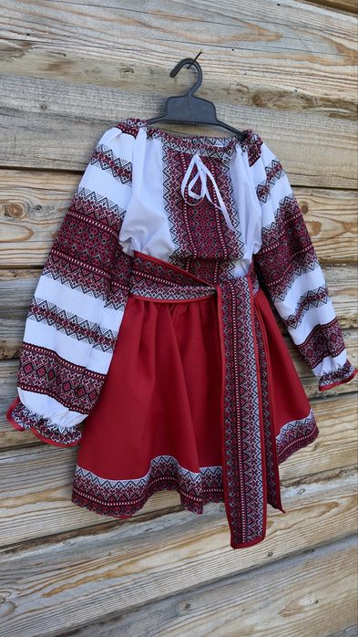Вишиванка для дівчинки, костюм український, вишитий, національний