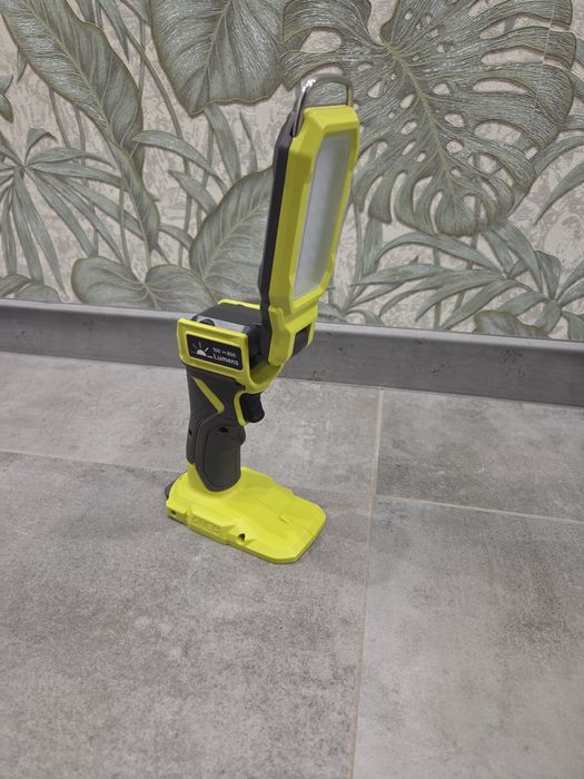 Lampa akumulatorowa RYOBI RSL 18