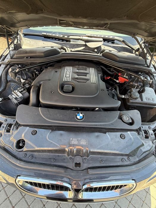 BMW 520d E61  2006