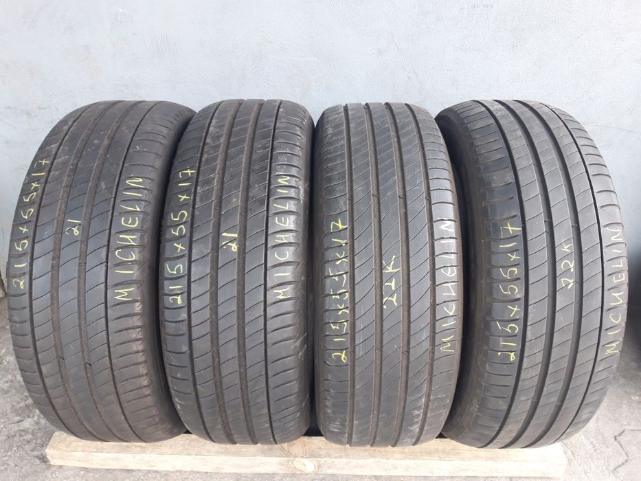Комплект літніх шин Michelin 215/55R17