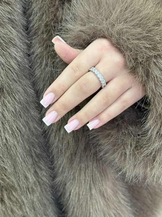 Манікюр з укріпленням 400грн Нагірна частина