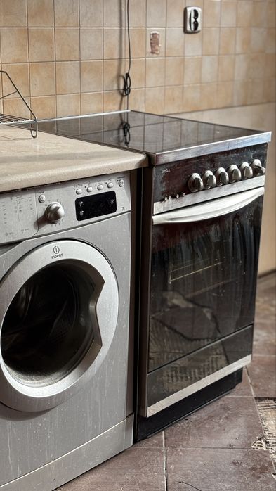 Kuchenka z piekarnikiem elektryczna 230V !!