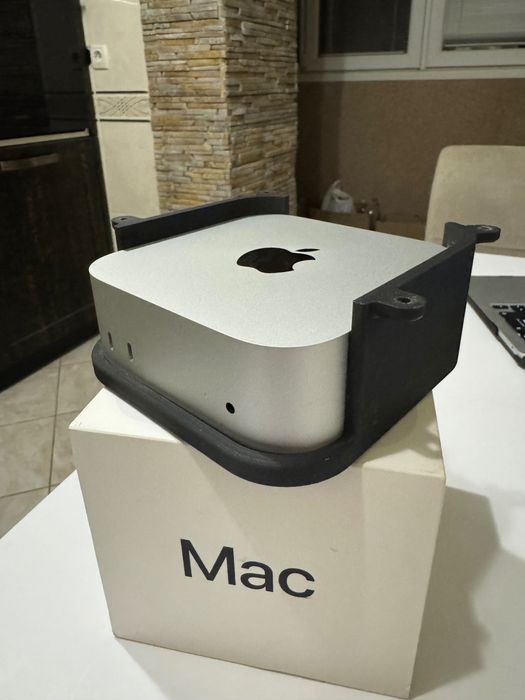 Mac mini 2024 M4 | M4 • 16 Gb • 256 Gb