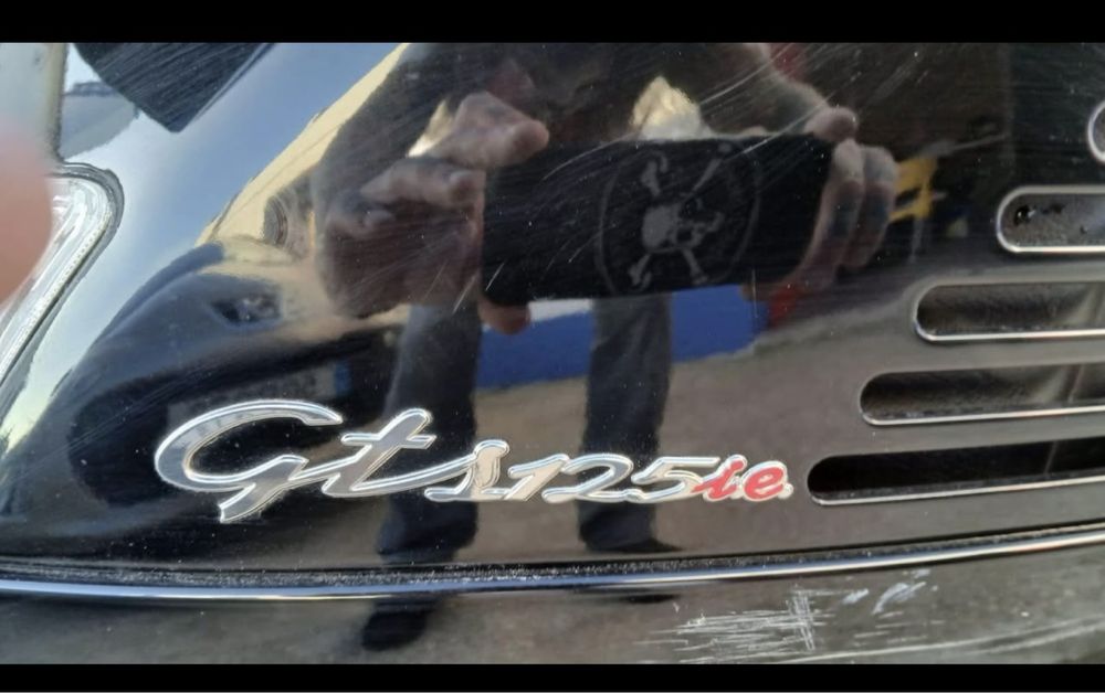 Vespa GTS 125ie Super (venda ou troca)