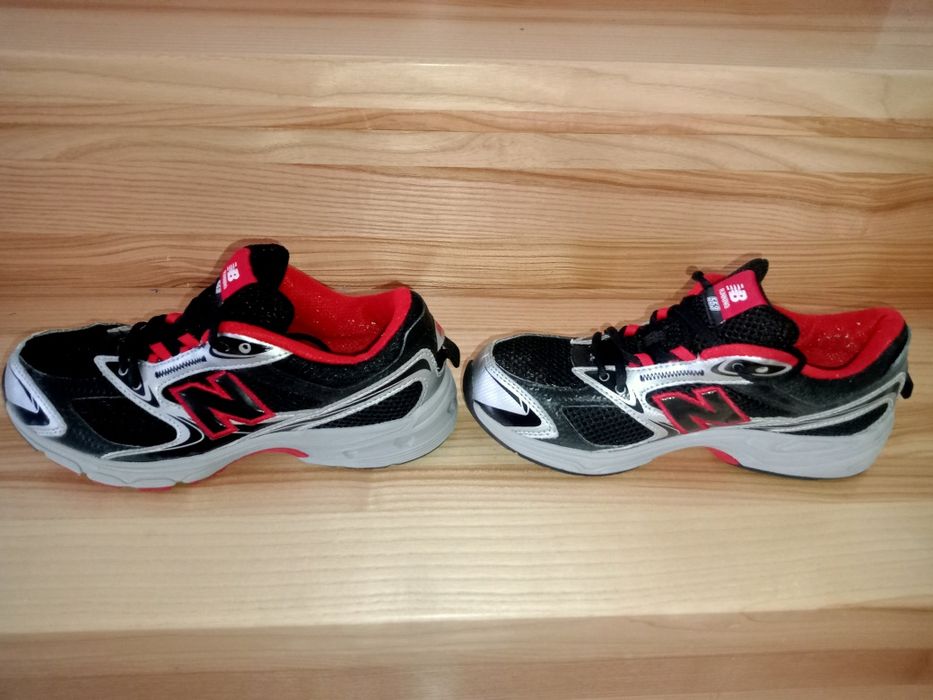 New Balance nr 37.5--24 cm