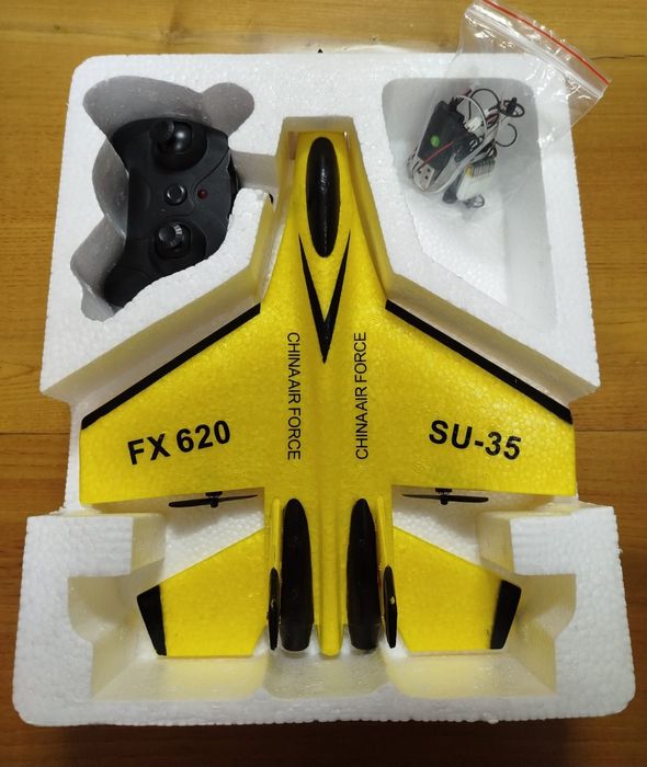 Avião RC FX-620 SU-35 (China Air Force) - NOVO
