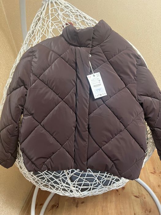 Куртка Zara в шоколадному кольорі XS , S