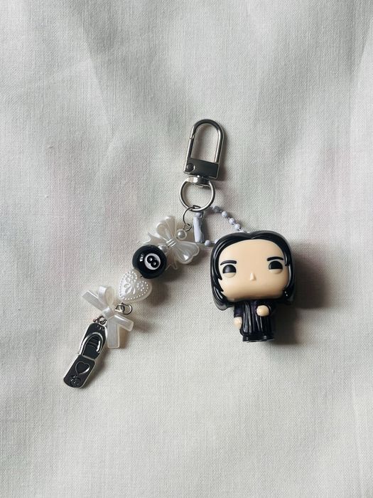 Брелок з іграшкою Kinder Joy