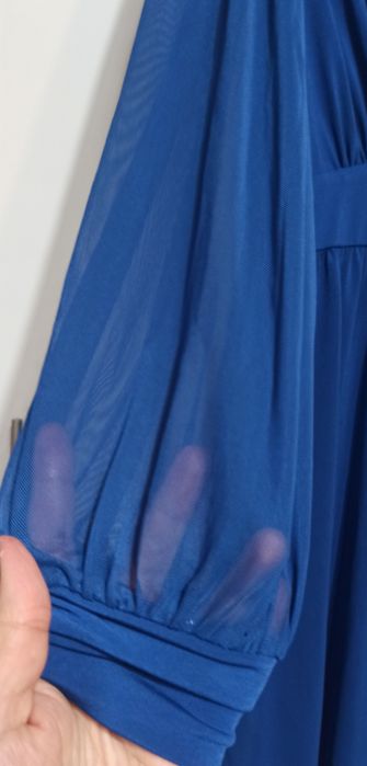 Wizytowa sukienka kolor kobaltowy