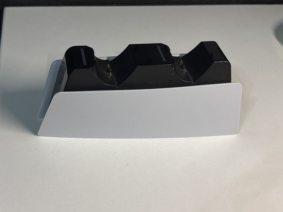 Подставка для джойстиков дуалсенс