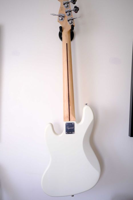 Squier Fender Jazz Bass 5 cordas