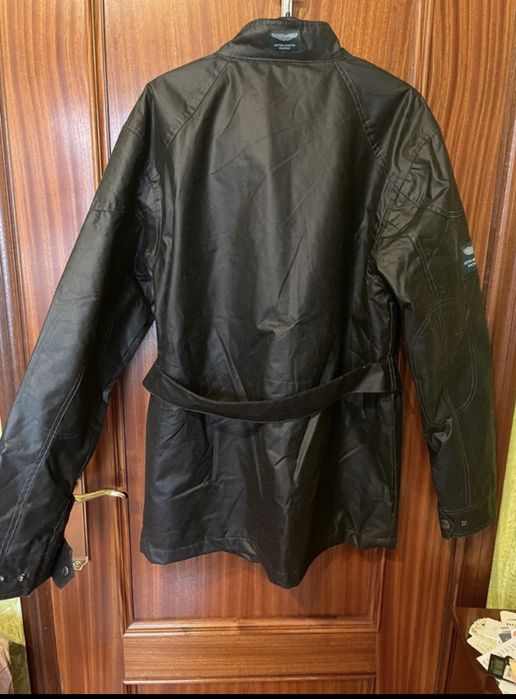 Parka Aston Martin como nova
