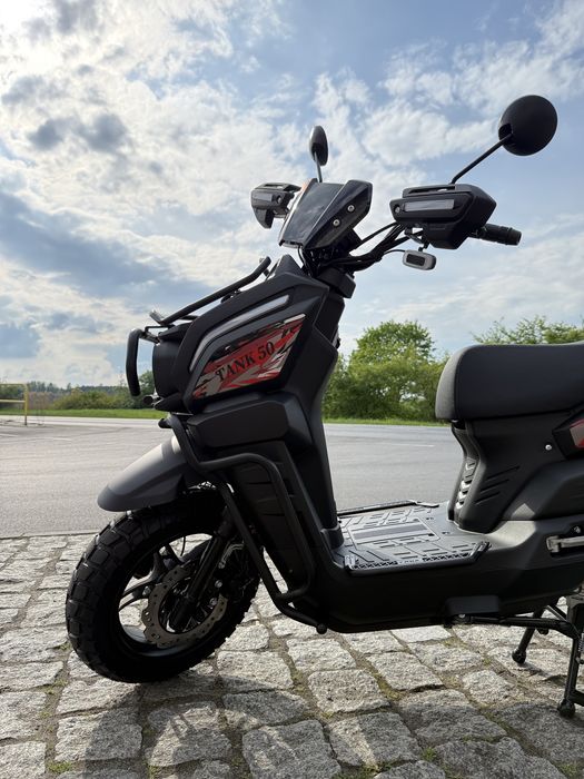 Skuter motorower Romet TANK 50,Nowy ,raty ,transport .