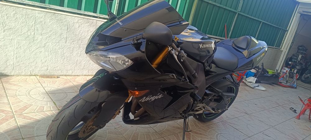 Kawasaki zx10 04