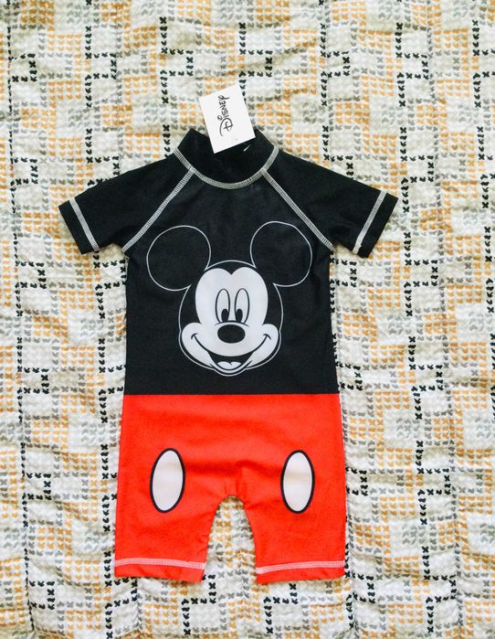 Якісний сонцезахисний костюм від Disney на 12 міс., 80 зр. захист 50+