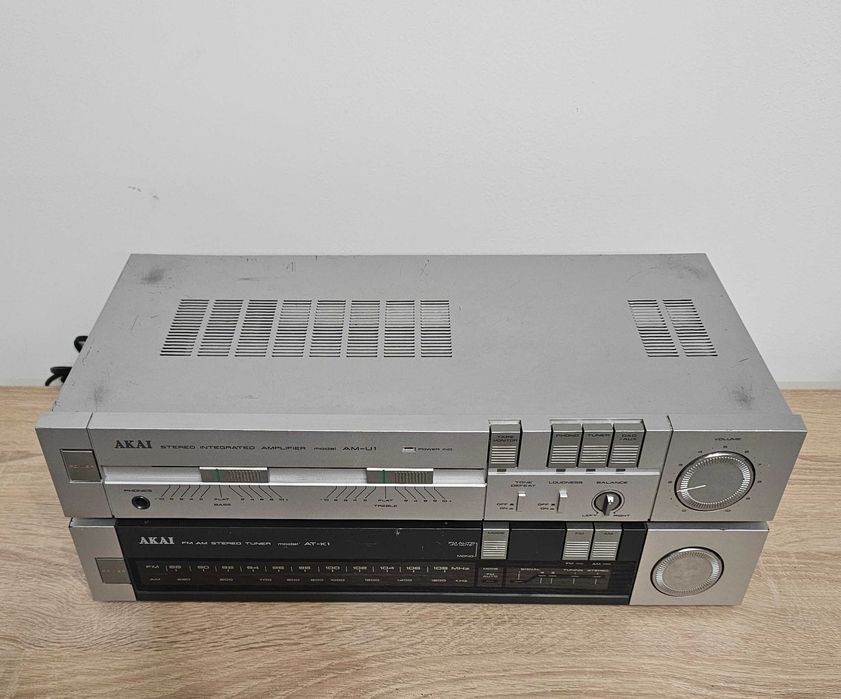 Wieża stereo AKAI AM-U1 + Tuner AKAI AT-K1