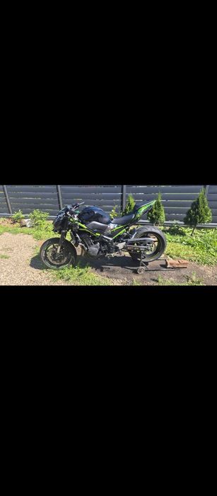 Продам Kawasaki Z900