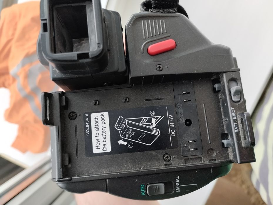 Panasonic видеокамера VHS-C на видеокассетах