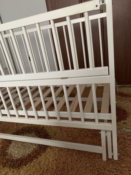 Дитяче ліжечко (колиска)