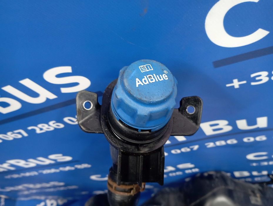 Бачок системи ADBLUE Vito W447 Бак AdBlue Mercedes Vito