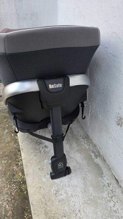 Cadeira auto BeSafe Stretch B (desde do nascimento)