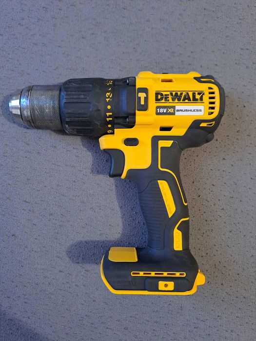 Wiertarko-wkrętarka udarowa bezszczotkowa DeWalt DCD778