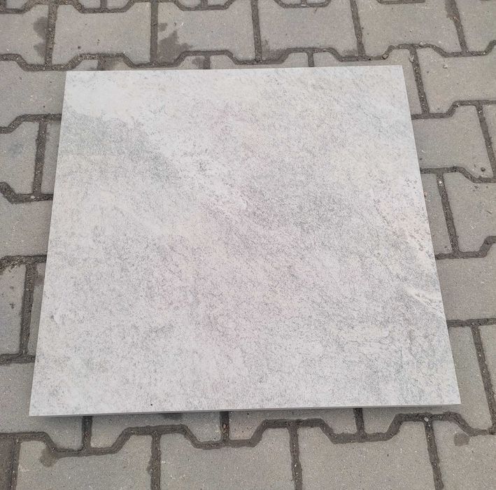 Płytki gresowe 60x60x2 cm Quarzo Silver gat. I