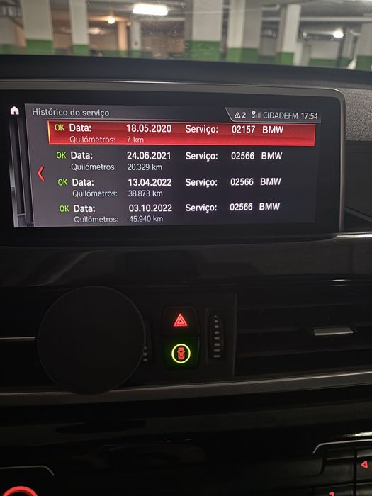 BMW X1 116d   Versao S auto X-line