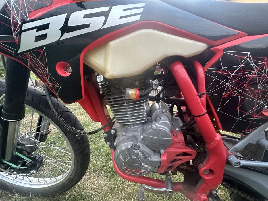Мотоцикл BSE S2 250