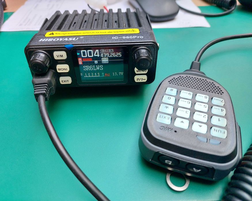 Radiotelefon Hiroyasu IC-980Pro UHF VHF 145/433MHz (2m/70cm) - 25W