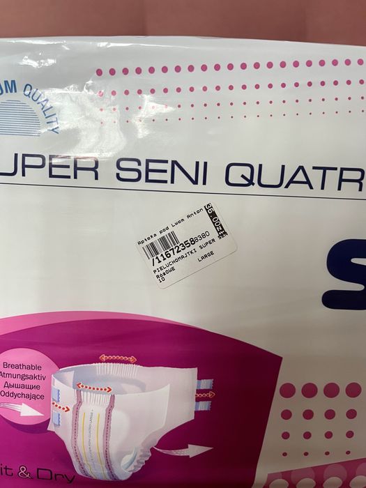Super Seni Quatro pieluchomajtki dla dorosłych na rzepy