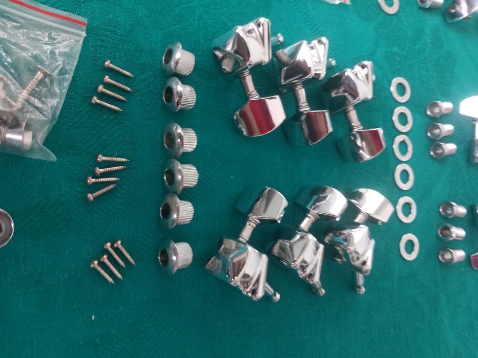 Klucze stroiki do gitary