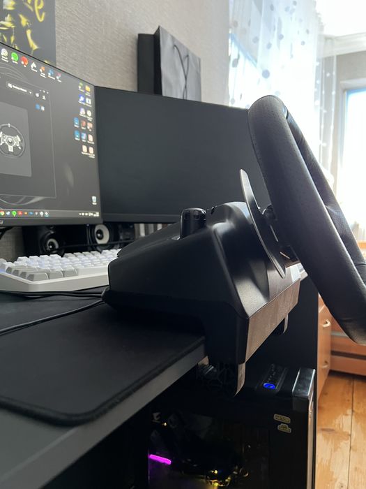 Кермо Logitech G920