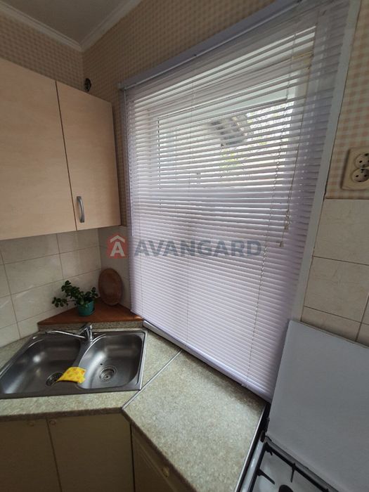 Продаж частини будинку на казбеті