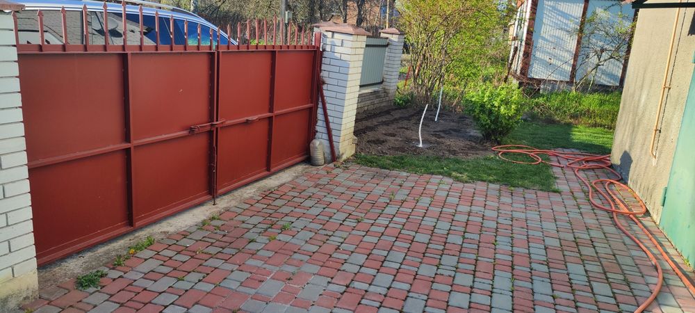 Старі Безрадичи Садове Товариство "Стугна"дом з газом