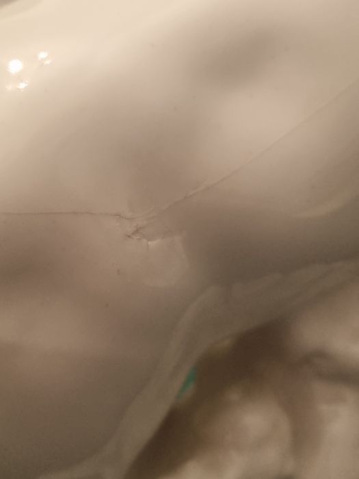 Porcelana Łomonosow  - biały łoś