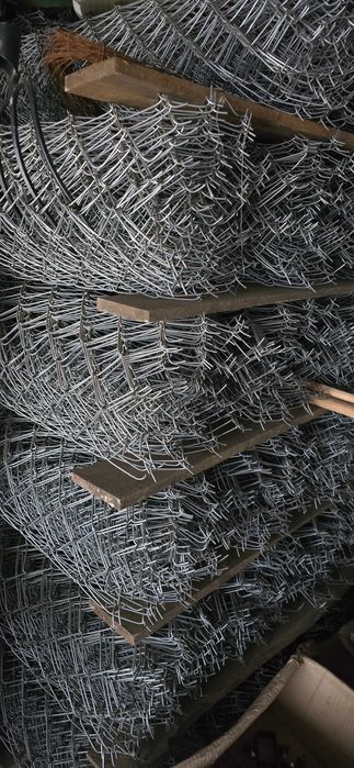 Ogrodzenia Siatka Panel 3D Betonowe Bramy Przęsła