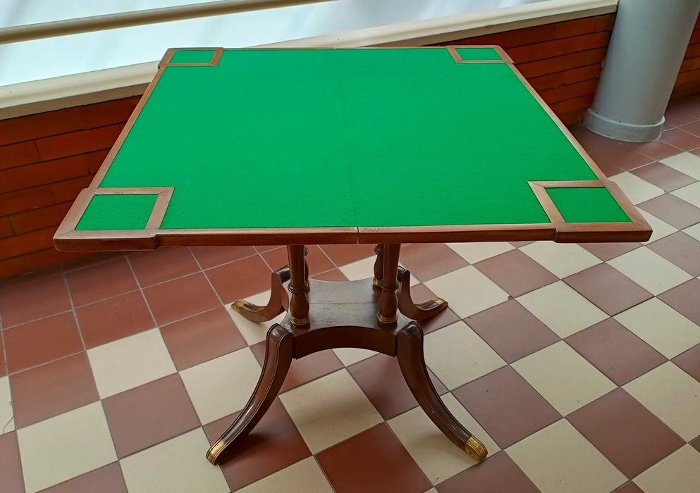 Mesa   de   Jogo