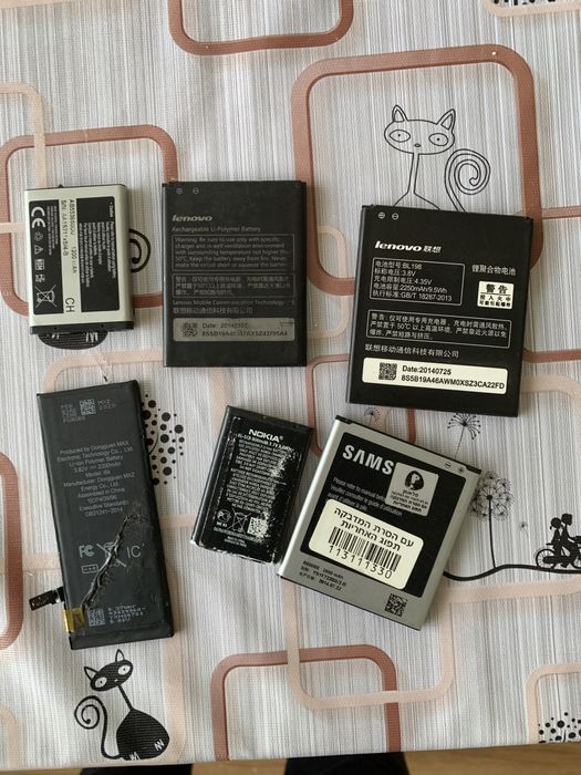 Батарейка телефонная