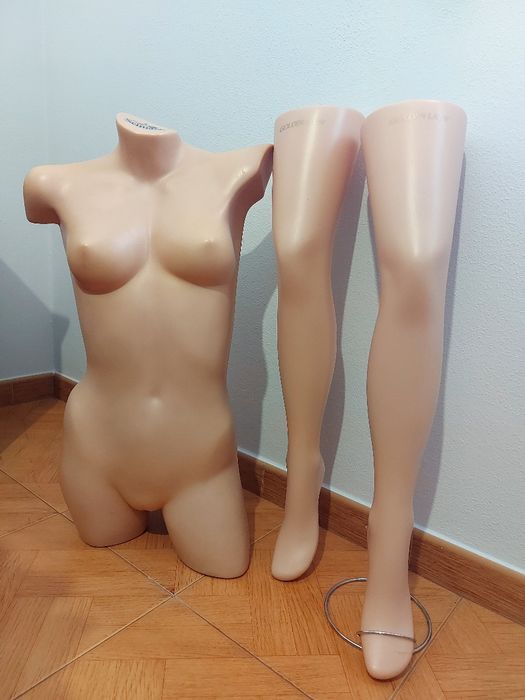 Busto manequim + pernas manequim
