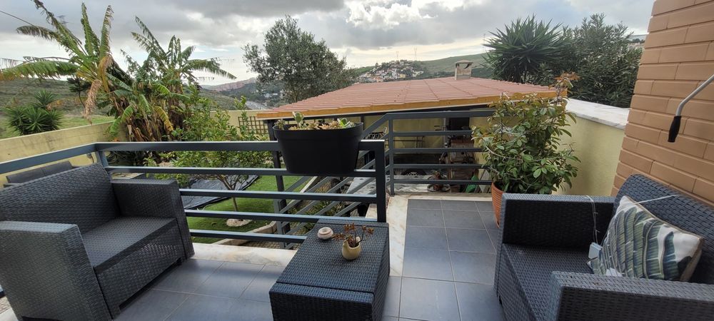Moradia com 5 quartos em Agualva Cacem