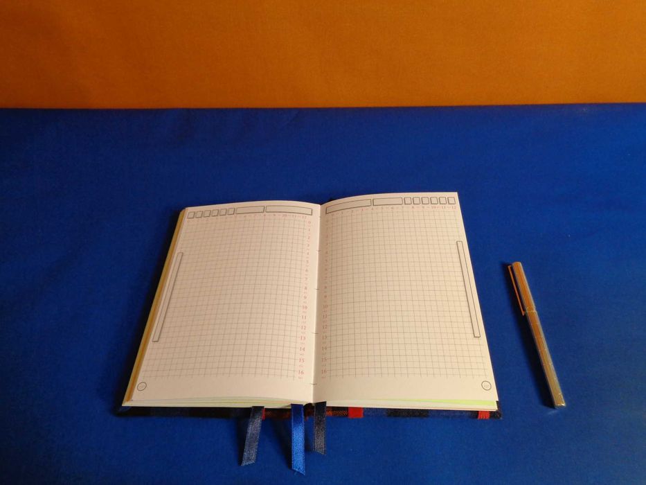 Caderno A5 de Costura Copta. Feito à mão. Hiper resistente e flexível.