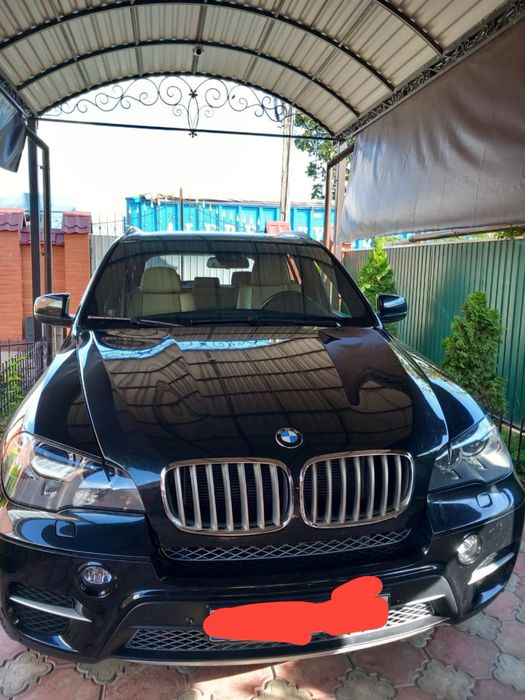 продам BMW X5 2010