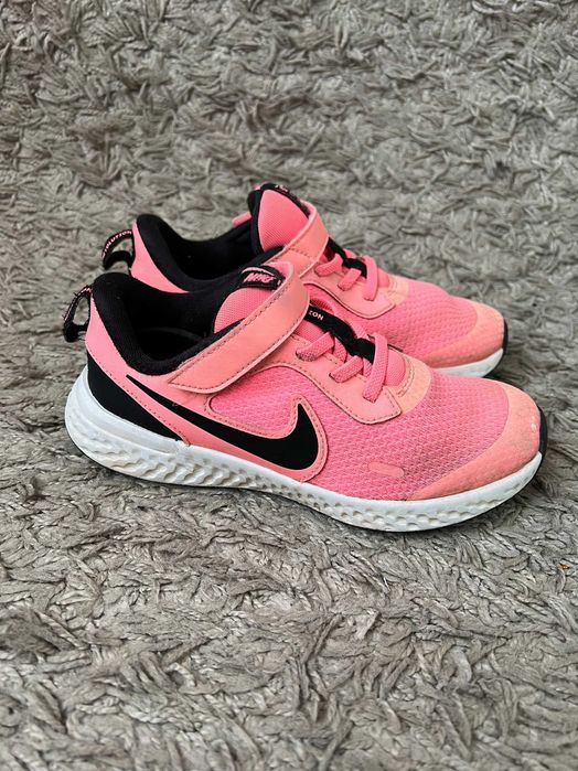 Кросівки Nike Revolution, р-р 32