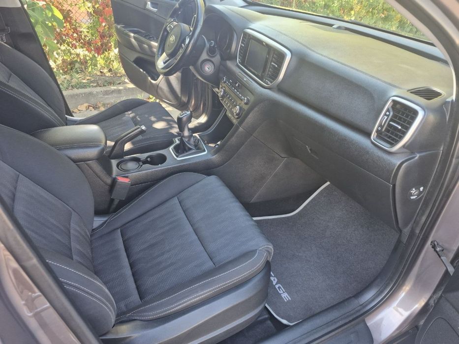 Продам авто Kia Sportage